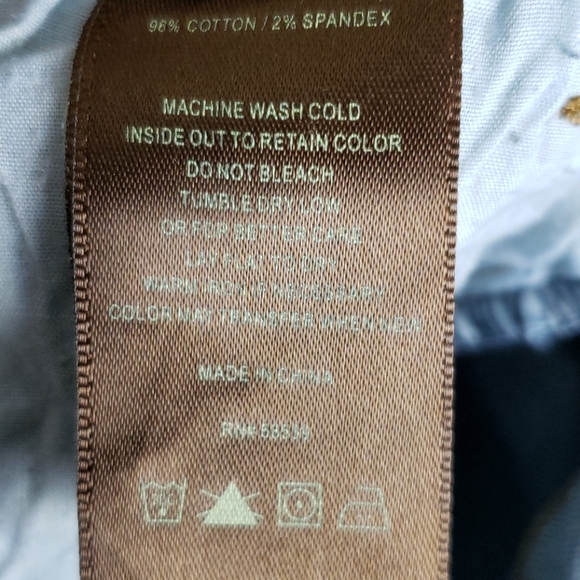 KUT from the KLOTH Bermuda Shorts - Picture 10 of 13